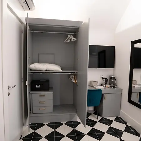 Pulcinella Bed & Breakfast *